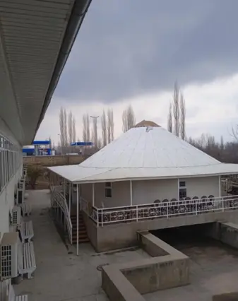 Hôtel Akbermet — hôtel, Toktogul