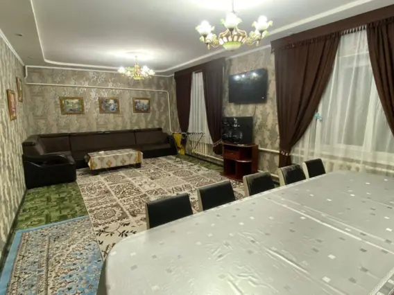 Коттедж — cottage/house, c. Kara Balta