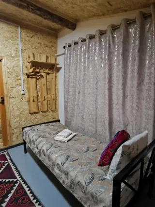 Гостевой дом "Akjol" — guest house, v. Kara-Debe