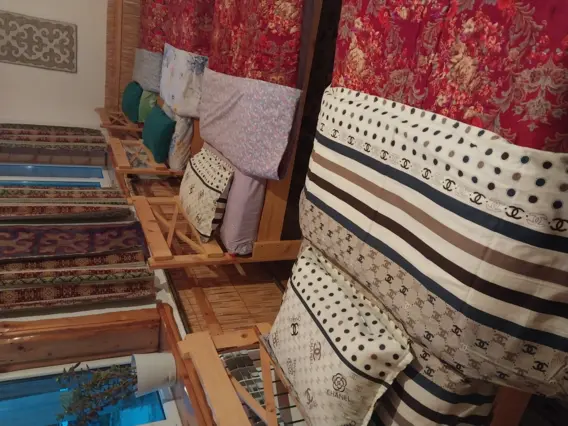 Kanat Guest House — guest house, v. Tar-Suu