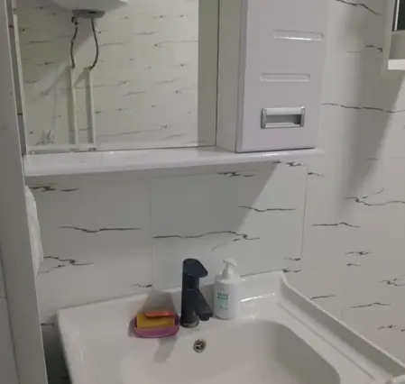 To'rt kishilik xona — xona, Arkit