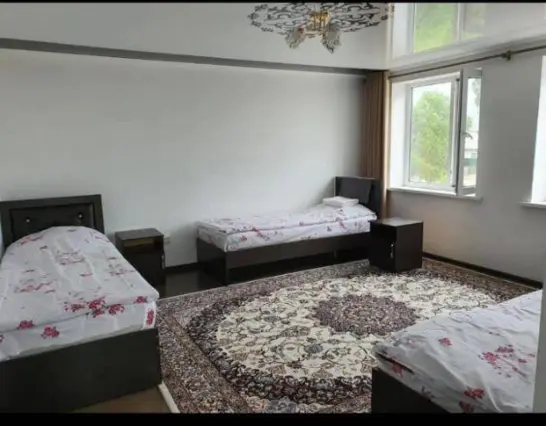 Трехместный номер — room, Kochkor