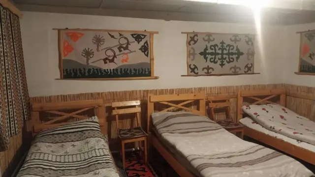Койко-место 11 Kanat Guest House — bed space, v. Tar-Suu