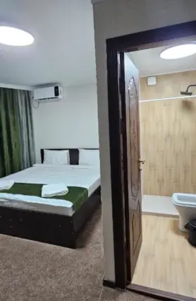 Hôtel Archa — hôtel, Och