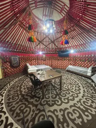 Семейный номер в Караколе — room, Karakol