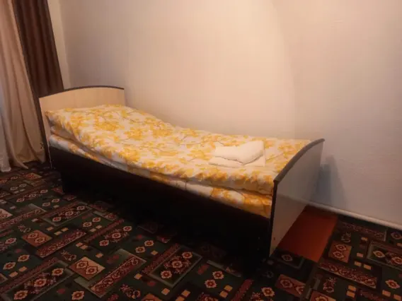 Lit en Dortoir — lit en dortoir, Bokonbaevo