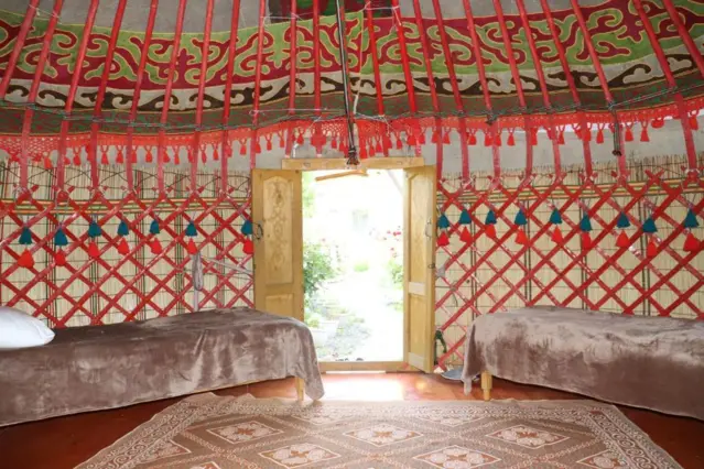 Юрта в Happy Nomads — room, v. Karakol (d. Ak-Suy )