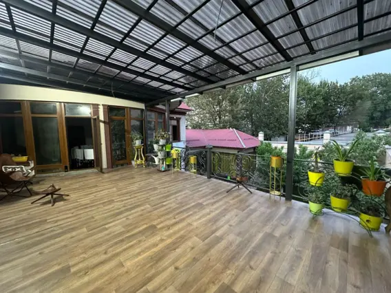 Maison d'hôtes Sultan Saray — maison d'hôtes, Och