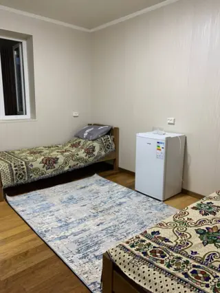 Люкс номер с оплатой за человека — bed space, v. Ton