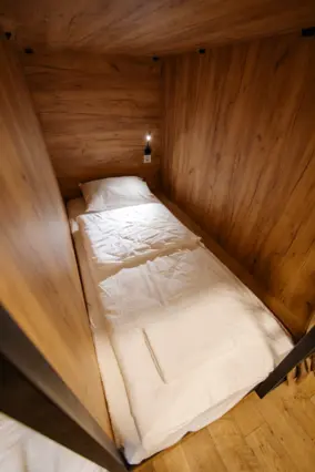 Стандартное койко-место — bed space, Bishkek