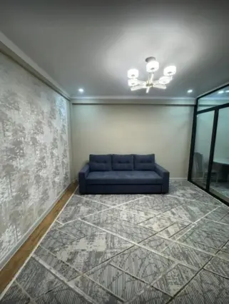 Appartamento monolocale in affitto giornaliero — appartamento, Bishkek