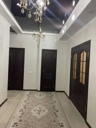 Appartement confortable dans le 7ème microdistrict — appartement, Bichkek