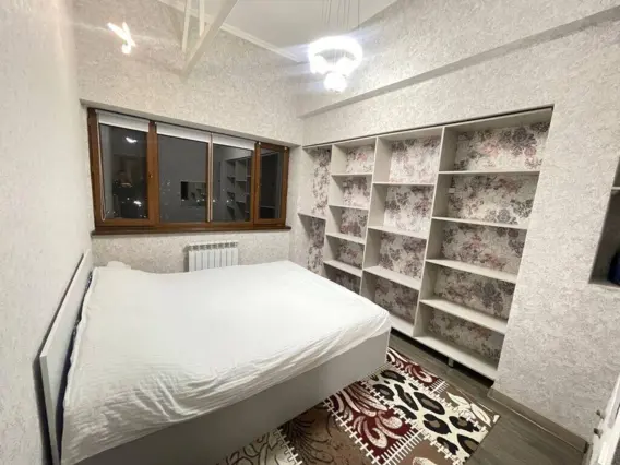 Apartment in YUG-2 — apartment, Bishkek