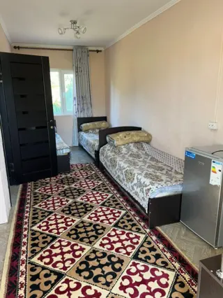 Altı Kişilik Oda — oda, Bosteri