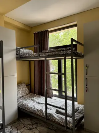 Одно койко место — bed space, Bishkek
