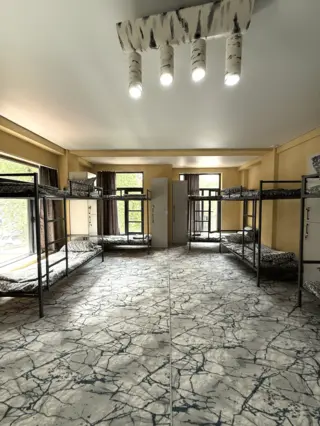 Одно койко место — bed space, Bishkek