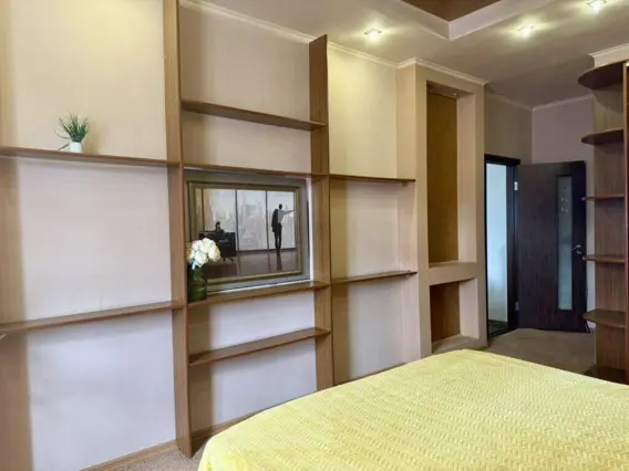 Apartment in Central Bishkek — apartment, Bishkek
