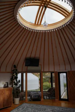 Rahmat Yurts — киіз үй, Қой-Таш