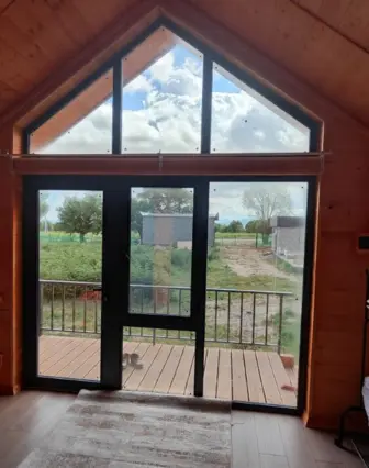 İki Kişilik Barnhouse — kotej/ev, Jeti-Ögüz (tatil yeri)