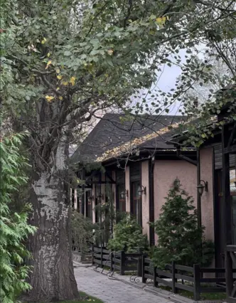 Barvilla Hotel — hotel, Bishkek