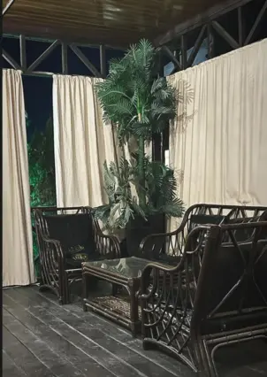 Chalet de Luxe — chambre, Bichkek