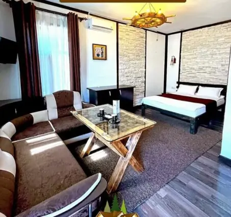 Barvilla Hotel Resort 세미 스위트 코티지 — 객실, 비슈케크