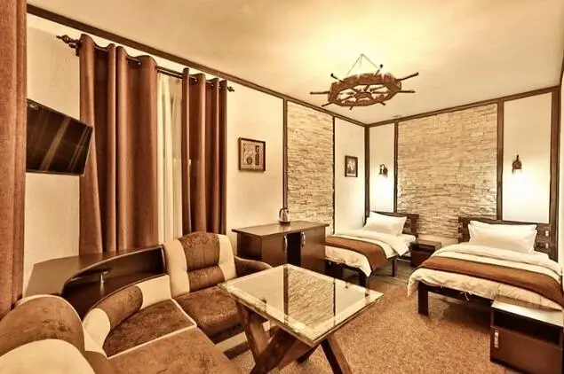 Junior Suite Cottage — room, Bishkek