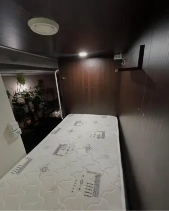 Одноместная Капсула — bed space, Bishkek