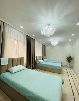 Трёхместный номер — room, Kazarman
