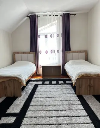 Двухместный номер — room, Kazarman