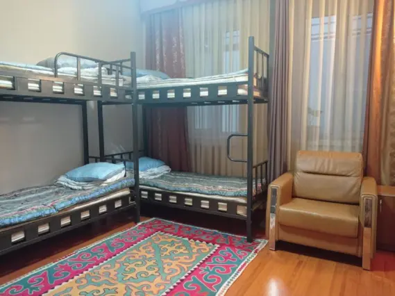 Койко-место — bed space, Bishkek