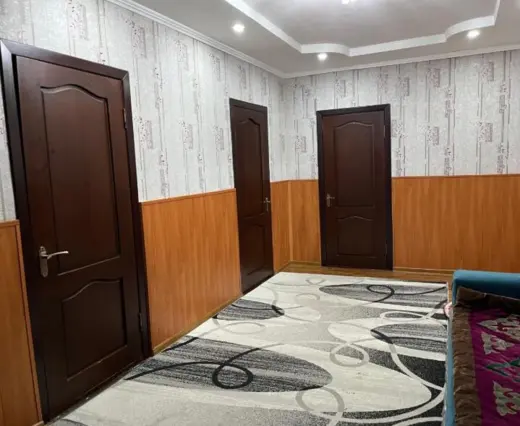 Doppelzimmer — zimmer, Kazarman