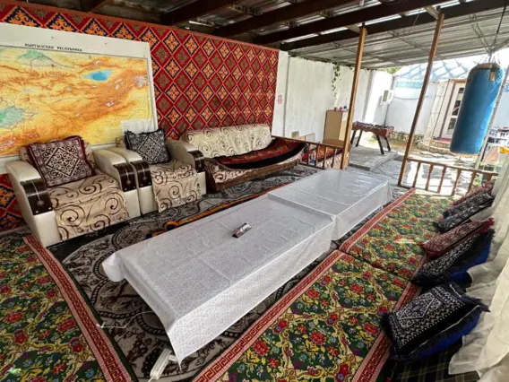 Tunduk Hostel — guest house, Bishkek