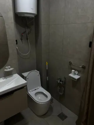 잘-29 아파트 — 아파트, 비슈케크