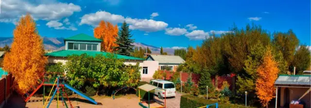 Tian Shan Guesthouse — guest house, Balykchy