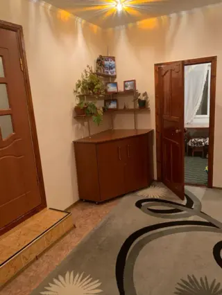 Lachin Guesthouse — guest house, Karakol