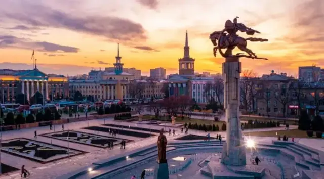 One-Room Apartment in the Center — apartment, Bishkek