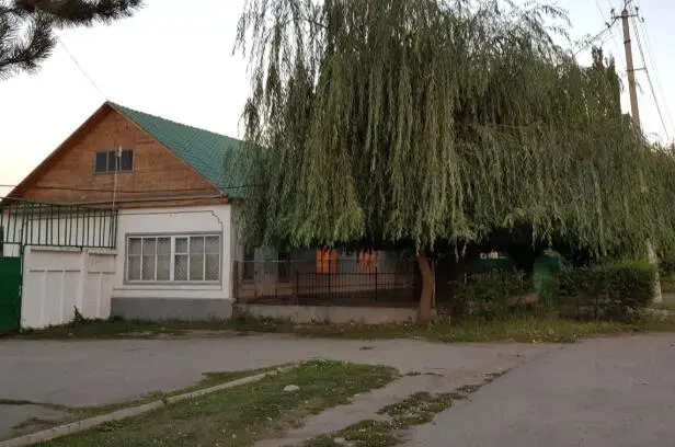 Guast Hous Iva — guest house, Karakol