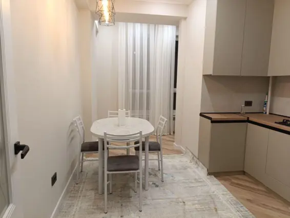 Appartamento monolocale su Almatinka — appartamento, Bishkek
