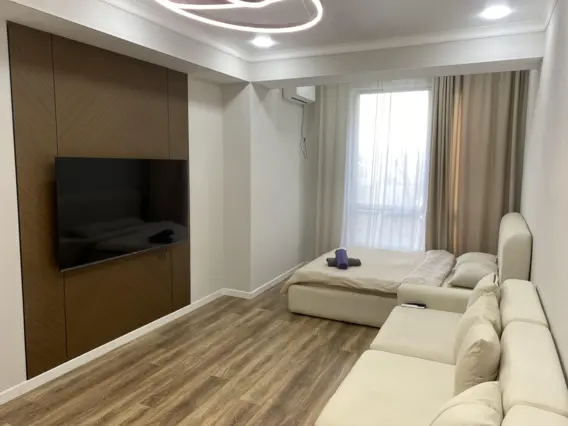 bi 73 — apartment, Bishkek
