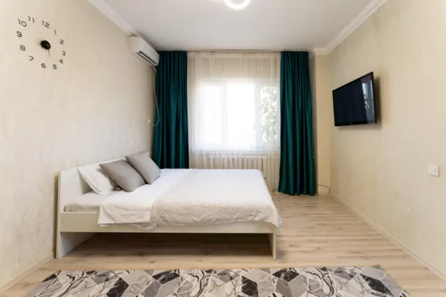 East-5 — apartment, Bishkek