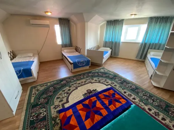 Одно койко-место — bed space, Bishkek