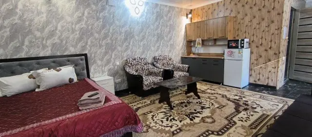 Chambre Triple — chambre, Karakol