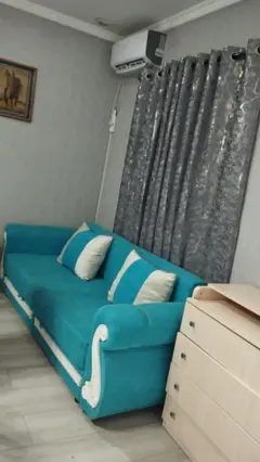 Zwei-Zimmer-Suite mit Projektor und Anti-Kino — zimmer, Bischkek
