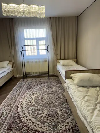 Üç Kişilik Oda — oda, Karakol