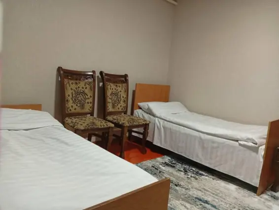 Guesthouse — guest house, Karakol