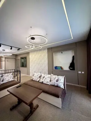 Beş Kişilik Aile Odası — oda, Oş