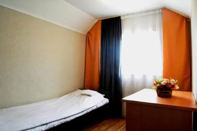 Одноместный стандарт (Single) — room, Bishkek