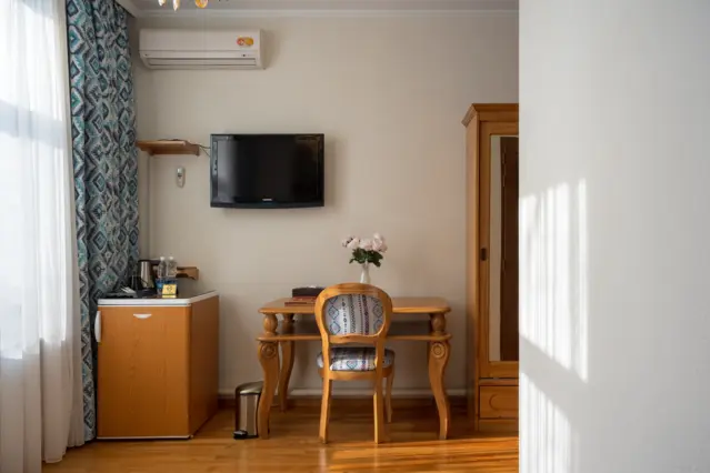 Single Room — room, Bishkek