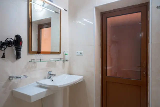 Single Room — room, Bishkek